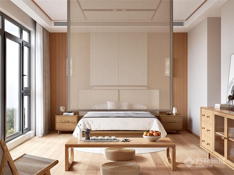 卧室通过自然的元素简洁的线条，营造宁静和谐的睡眠环境