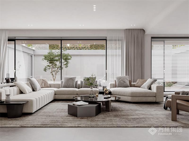 客厅空间强调简洁的线条和几何形状，营造简洁、利落的空间氛围；最大化利用采光，让空间更加明亮、通透；